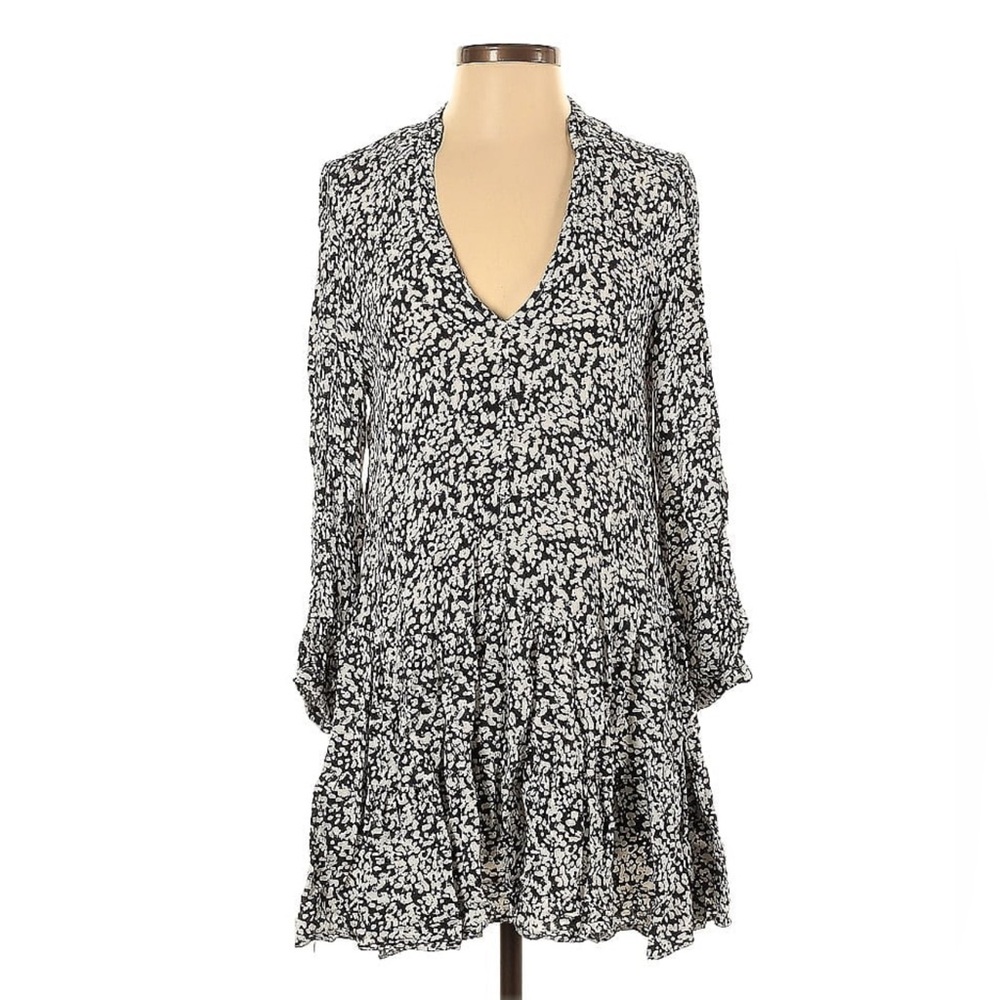 VGUC- Zara Black & White Viscose Babydoll Dress